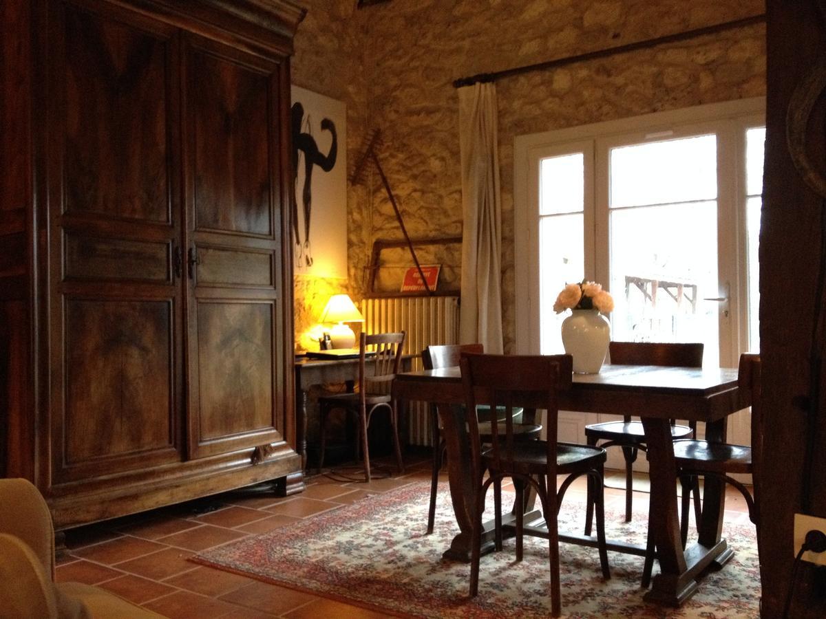 La Maison De Papassus Bed & Breakfast Montpeyroux  Exterior photo