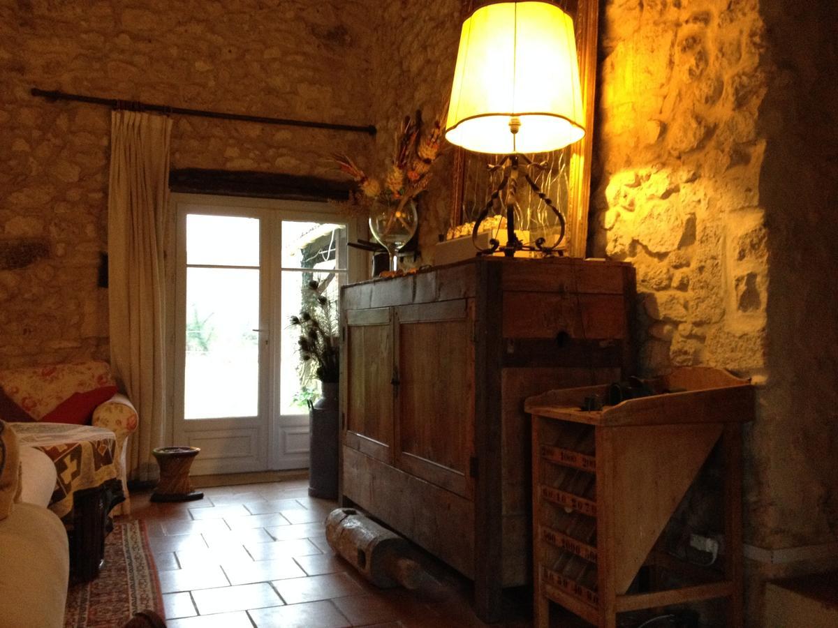 La Maison De Papassus Bed & Breakfast Montpeyroux  Exterior photo