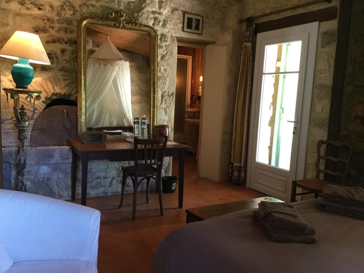 La Maison De Papassus Bed & Breakfast Montpeyroux  Exterior photo